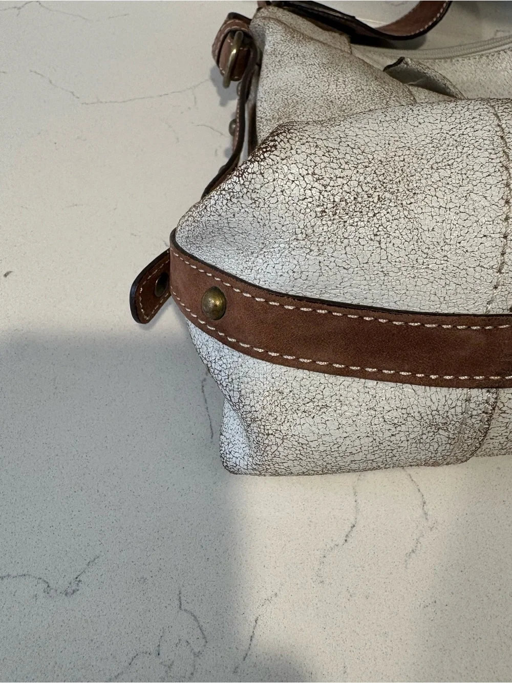 white crackle distressed leather Hype Shoulder Bag